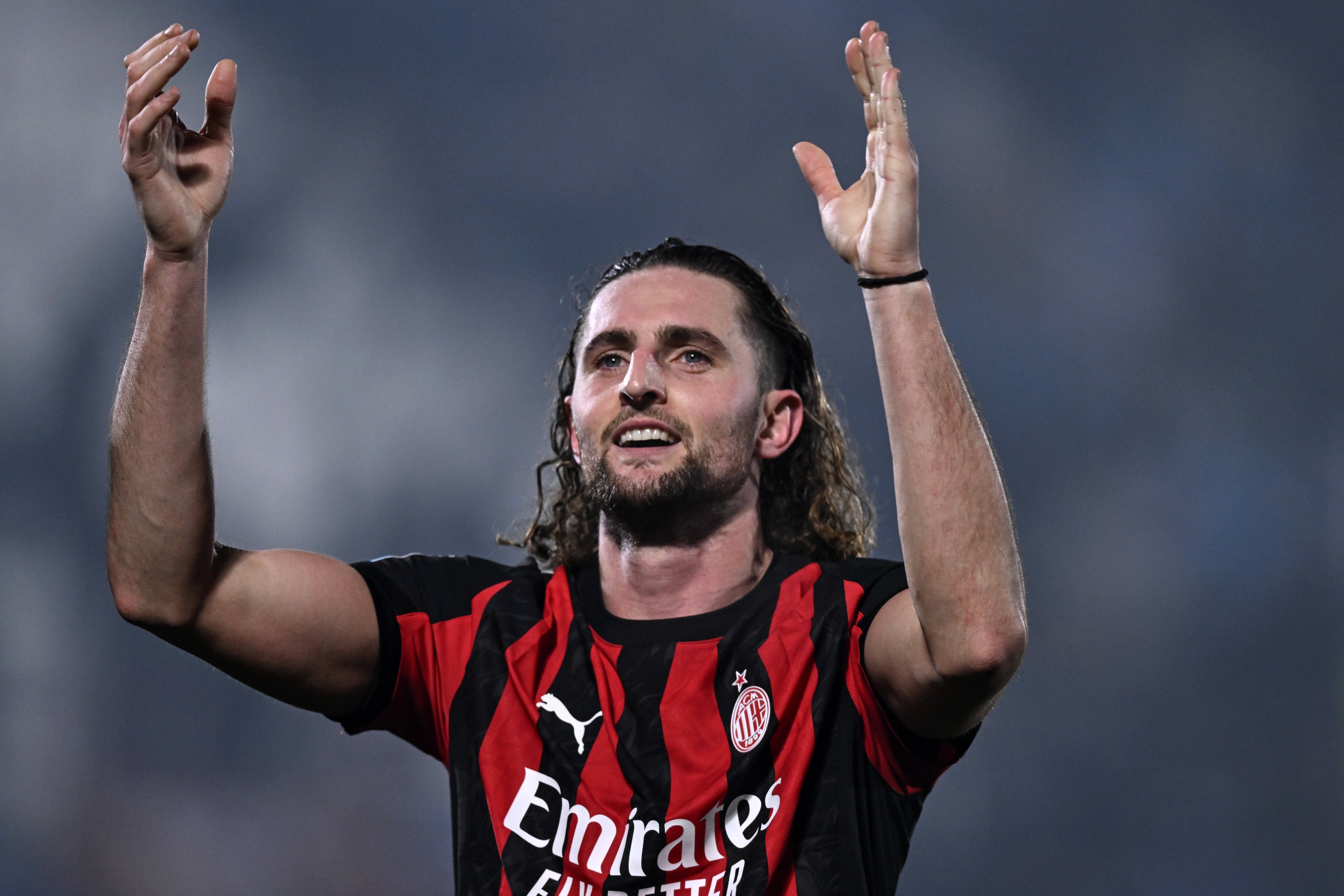 世界杯淘汰赛资格-拉比奥特：冠军悬念是米兰在维持，若没有我们，国米就一骑绝尘了